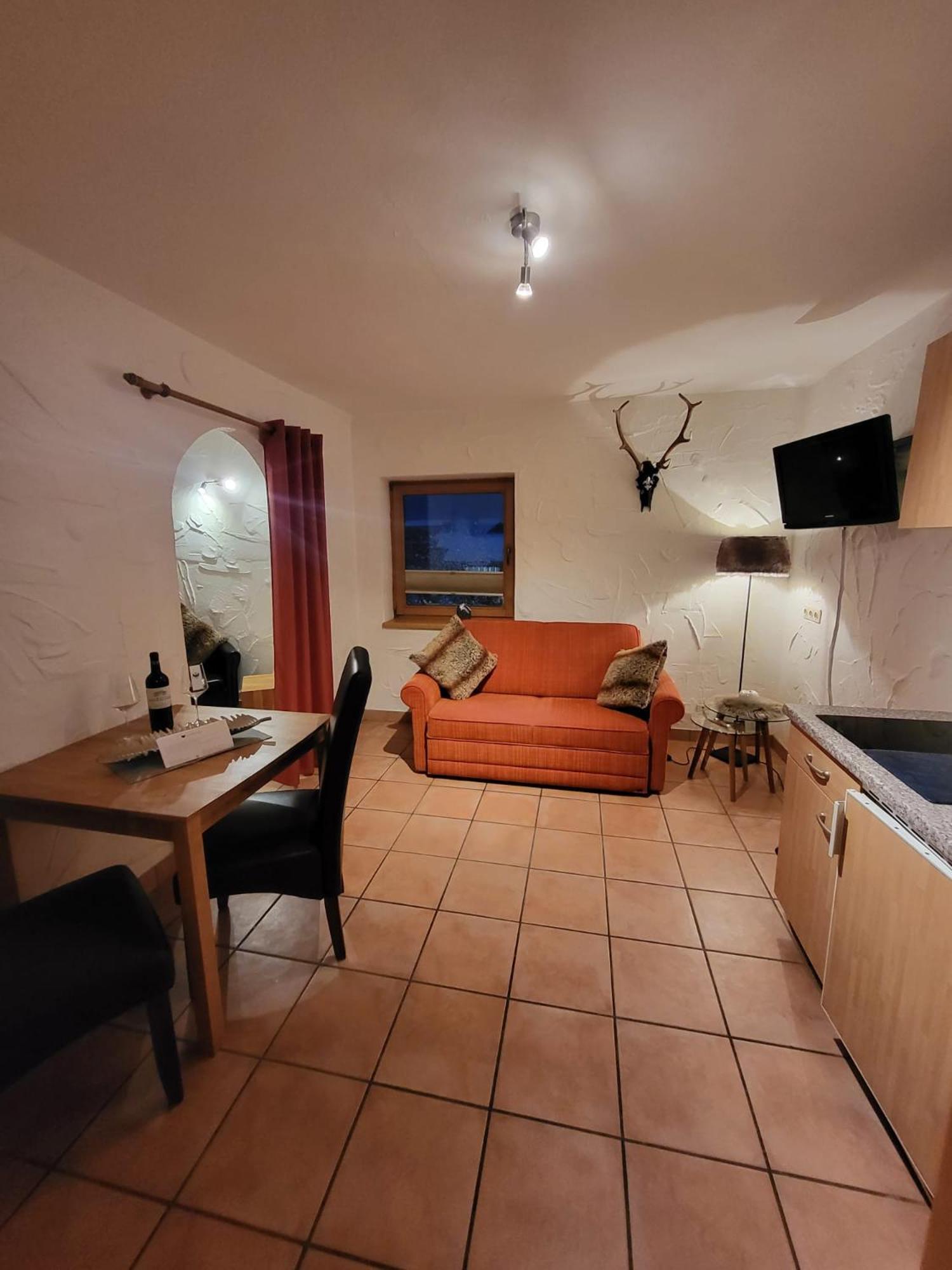Hotel Post - Garni Bichlbach Ngoại thất bức ảnh